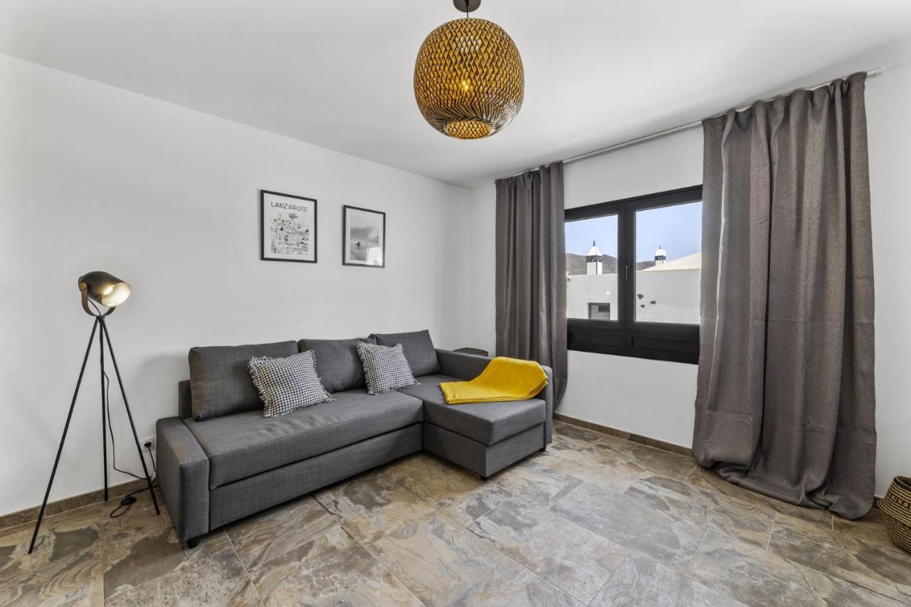 Wema - Planta Alta Villa Playa Blanca  Buitenkant foto